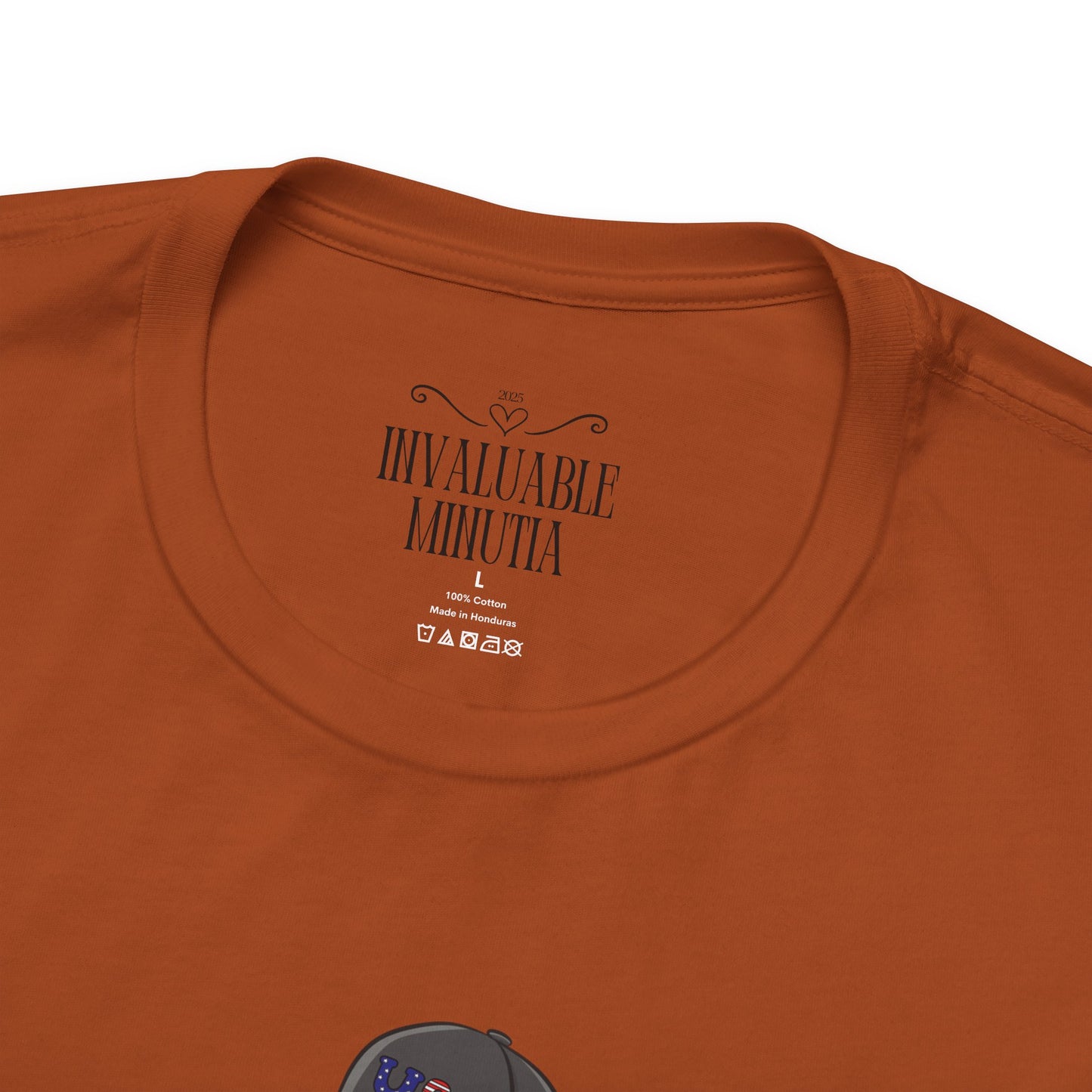 Alien Graphic Tee, Fun T-Shirt for Sci-Fi Lovers, Unisex Casual Wear, Great for Festivals, Gifts for Nerds, Everyday Comfort