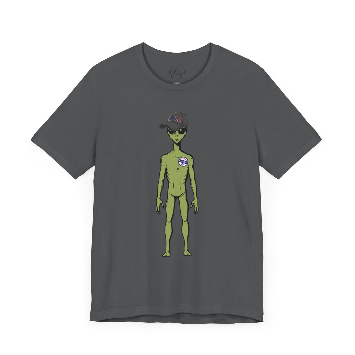 Alien Graphic Tee, Fun T-Shirt for Sci-Fi Lovers, Unisex Casual Wear, Great for Festivals, Gifts for Nerds, Everyday Comfort