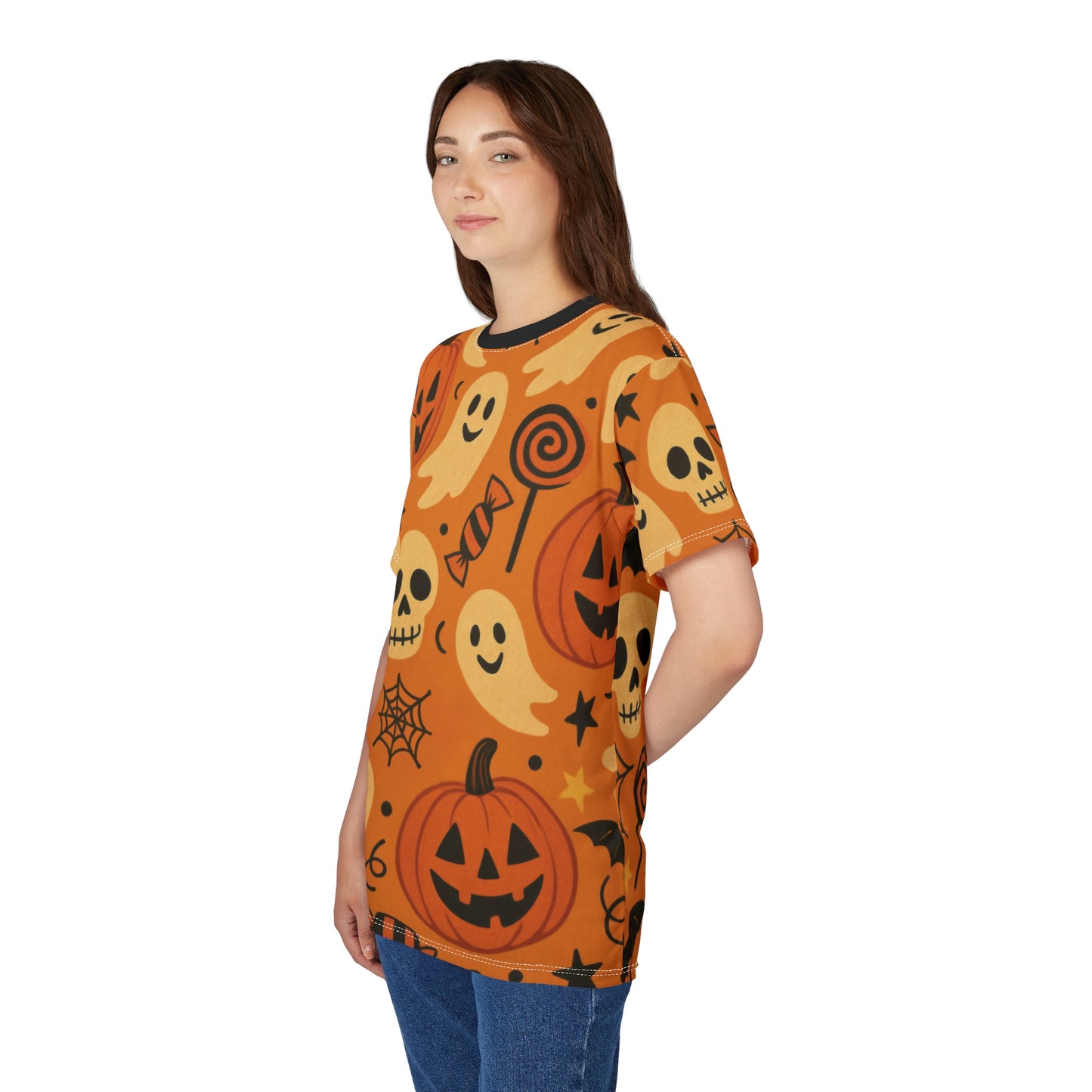 T-shirt med heltäckande tryck och bus eller godis – Vintage Halloween-spöken och pumpor