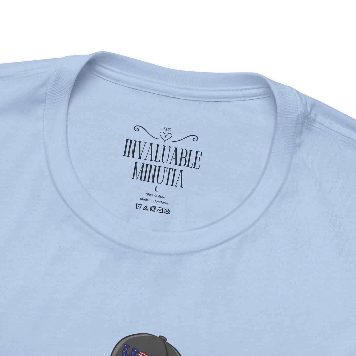 Alien Graphic Tee, Fun T-Shirt for Sci-Fi Lovers, Unisex Casual Wear, Great for Festivals, Gifts for Nerds, Everyday Comfort