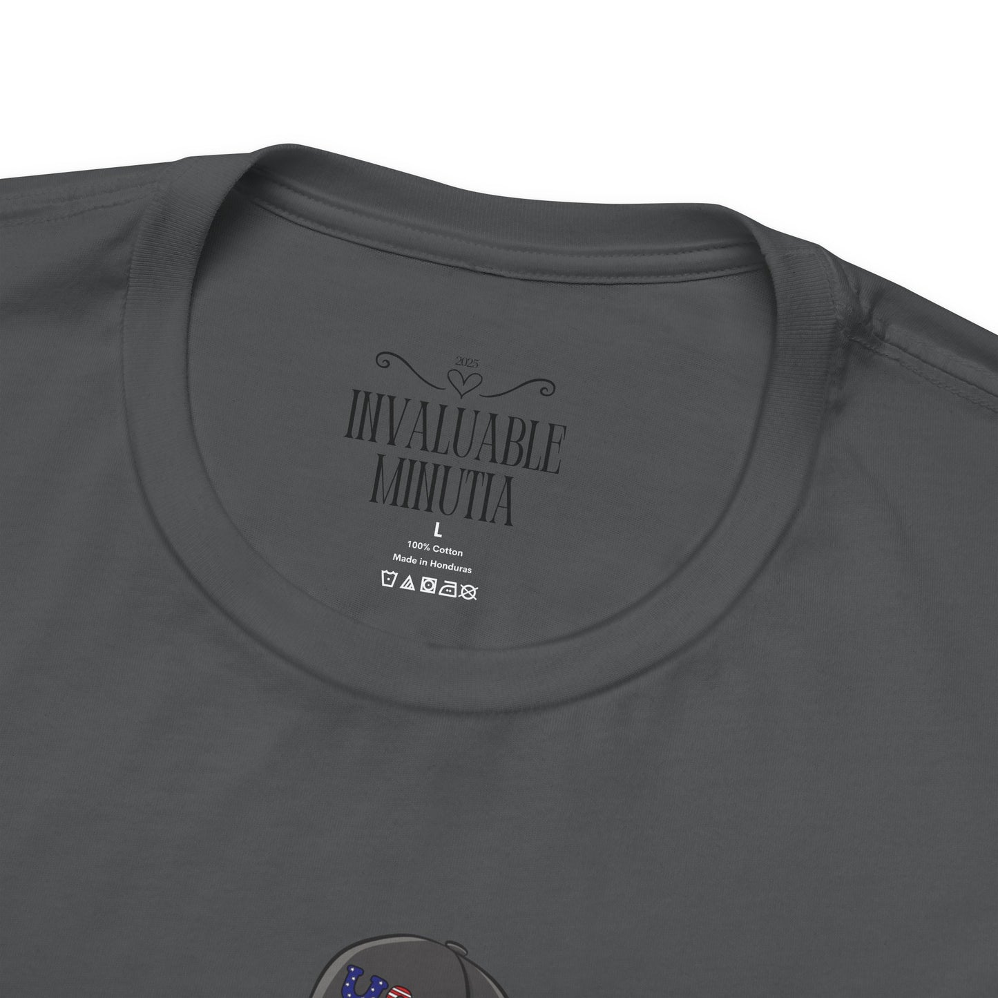 Alien Graphic Tee, Fun T-Shirt for Sci-Fi Lovers, Unisex Casual Wear, Great for Festivals, Gifts for Nerds, Everyday Comfort