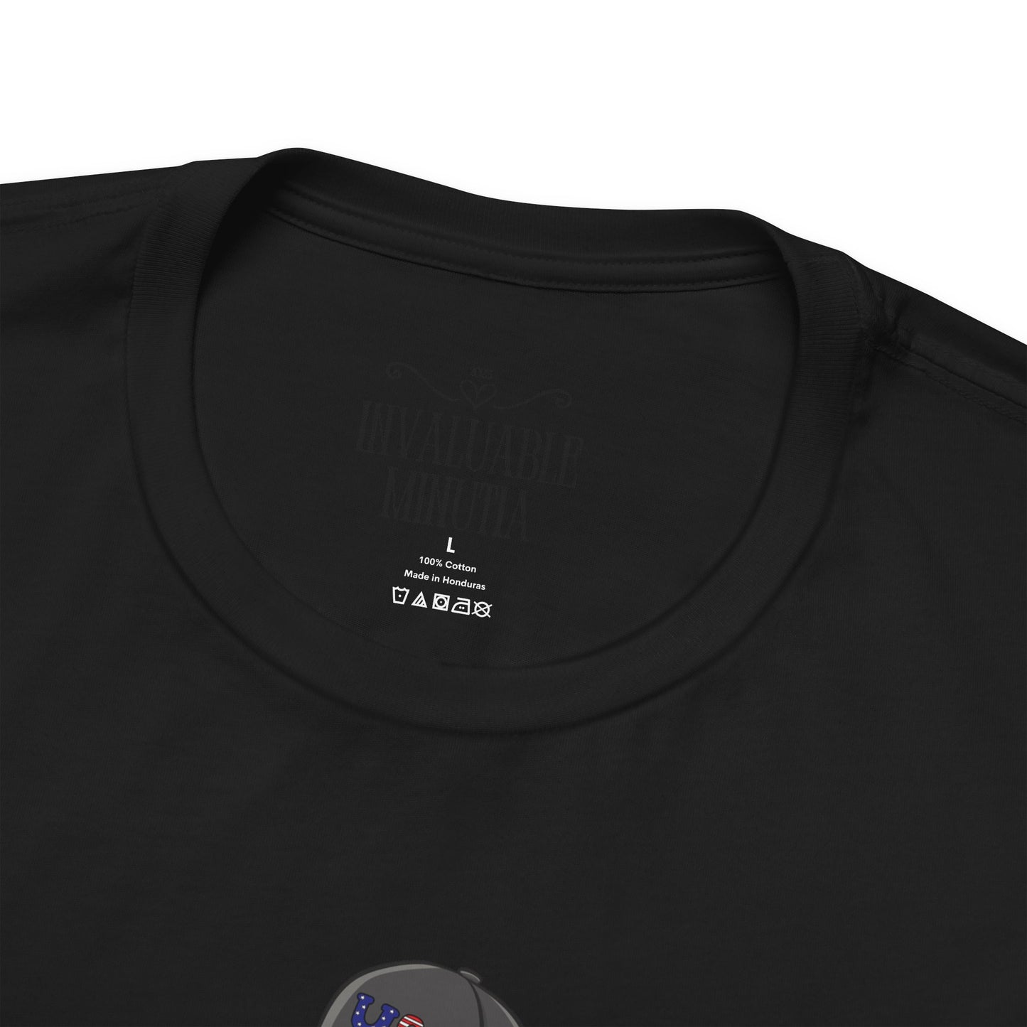 Alien Graphic Tee, Fun T-Shirt for Sci-Fi Lovers, Unisex Casual Wear, Great for Festivals, Gifts for Nerds, Everyday Comfort