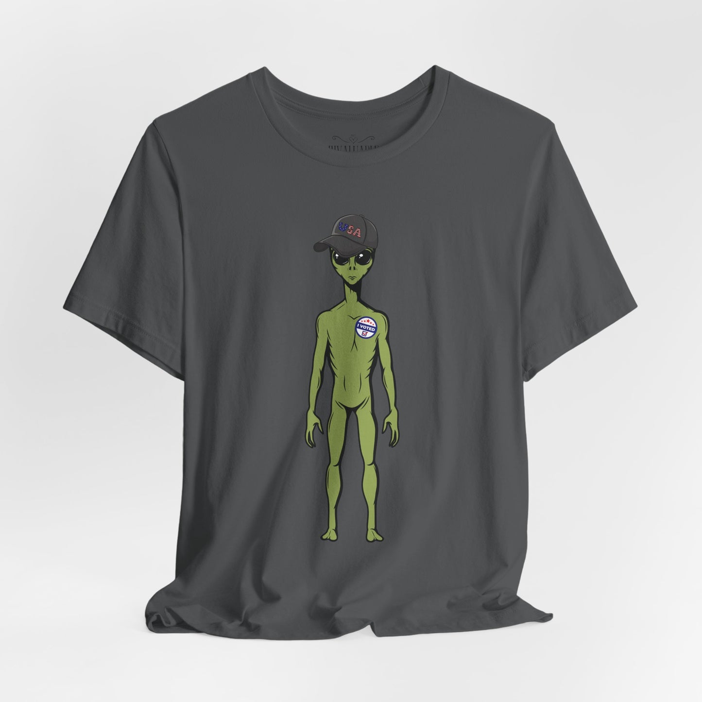 Alien Graphic Tee, Fun T-Shirt for Sci-Fi Lovers, Unisex Casual Wear, Great for Festivals, Gifts for Nerds, Everyday Comfort
