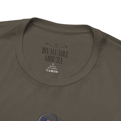 Alien Graphic Tee, Fun T-Shirt for Sci-Fi Lovers, Unisex Casual Wear, Great for Festivals, Gifts for Nerds, Everyday Comfort