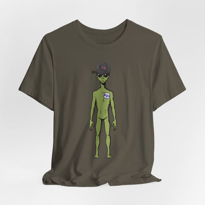 Alien Graphic Tee, Fun T-Shirt for Sci-Fi Lovers, Unisex Casual Wear, Great for Festivals, Gifts for Nerds, Everyday Comfort