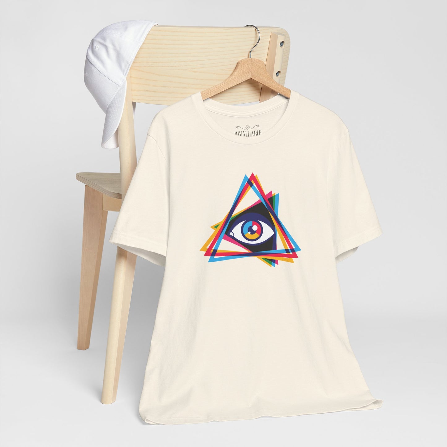 Camiseta Prism Eye: Diseño multicolor llamativo - Camiseta unisex