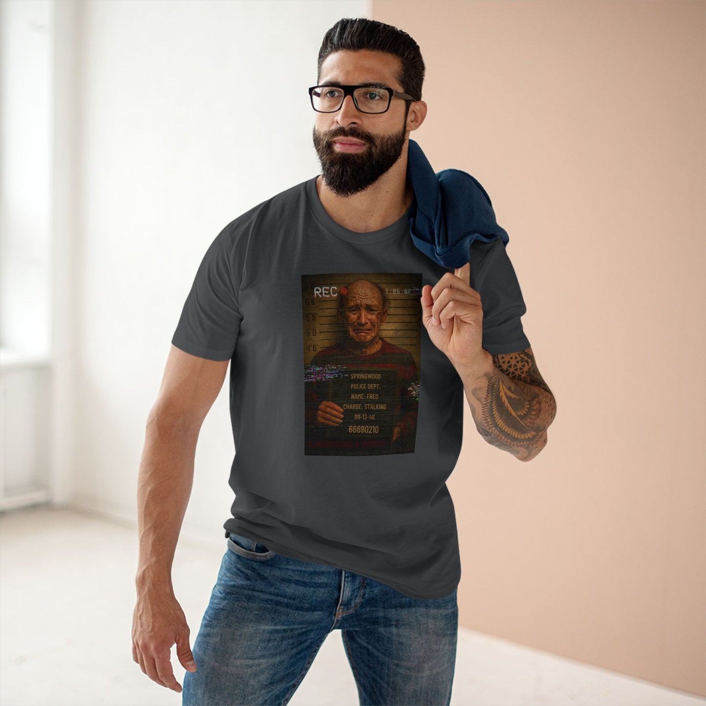 🔥 Freddy Mugshot Tee – Retro Slasher Horrorcore Premium T-Shirt (Unisex)